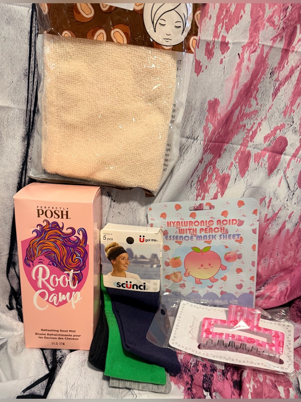 Hair bundle NWT See description below S12